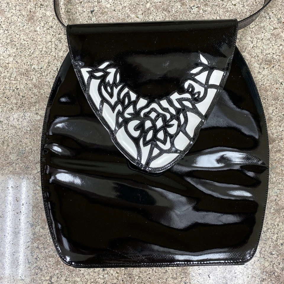 Bolso de hombro vintage para mujer Bally negro/blanco charol bolsillo deslizante Foto 2 de 4