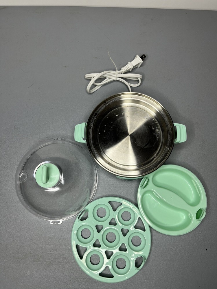 Dash Electric Egg Cooker – Aqua Turquoise for Poached Eggs & Omelettes Dash Electric Egg Cooker – Aqua Turquoise for Poached Eggs & Omelettes