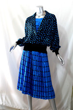VTG CASTLEBERRY Black Blue Skirt Suit Size 8 / 10