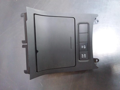 VOLKSWAGEN GOLF ASHTRAY GEN 5 06/04-02/09 04 05 06 07 08 09