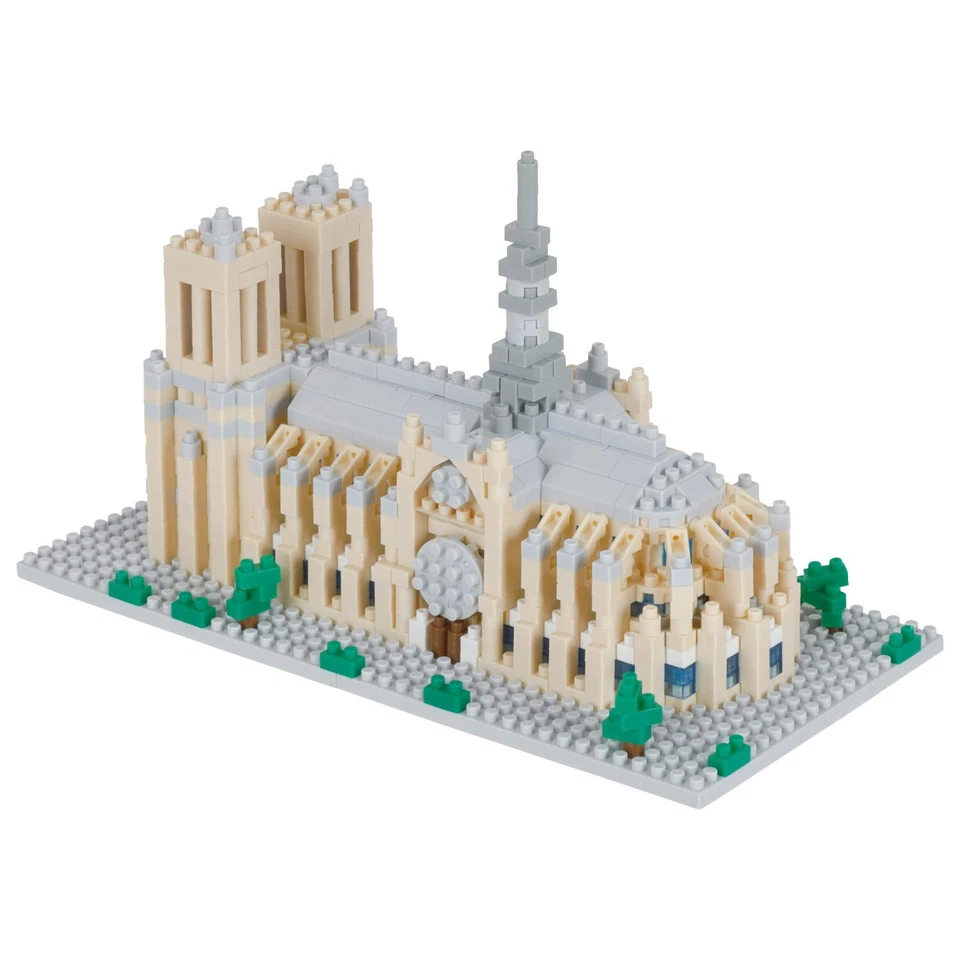 Kawada Nanoblock Notre Dame Cathedral NBH_205 - Image 3 of 4