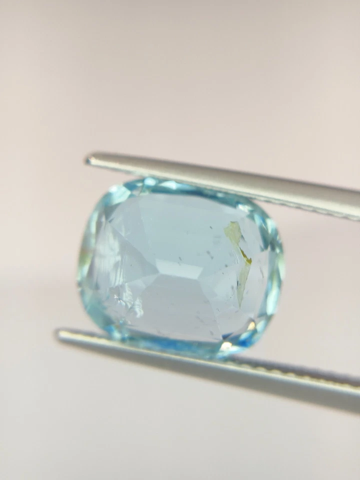 5.32 Cts A GORGEOUS AQUAMARINE CUSHION SHAPE ! - Image 4 of 4