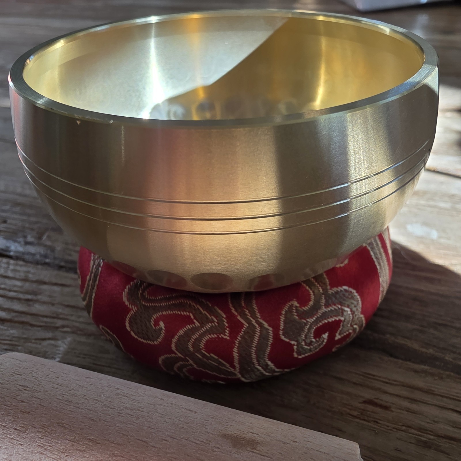 Klangschalen Set – Messing – Meditation / Yoga / Klangmassage – Ø ca 8 cm