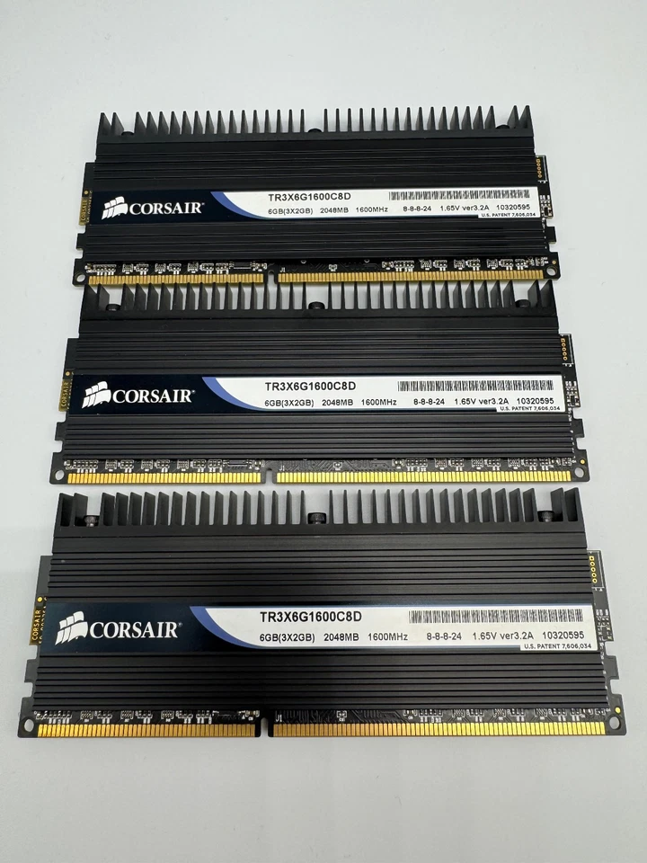 Corsair Dominator Bündel 6GB (3x2GB) und 3GB (3x1GB) 1600MHz DDR3 Desktop RAM - Bild 4 von 4