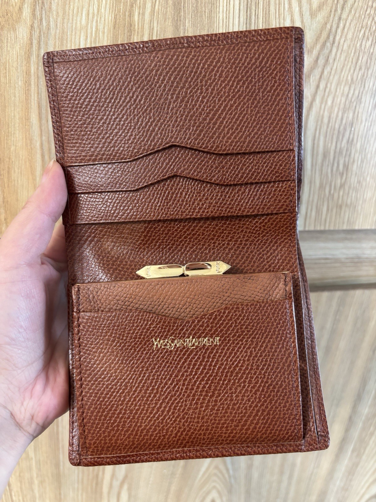 Auth YSL Saint Laurent Brown Leather Kiss-lock Wallet with COA