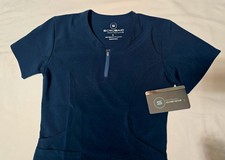 Scrub sets women/ Srubaid Performance small Spandex