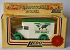 Lledo Diecast Model - LP16026 - Dennis Parcels Van - VEN - Vers Markt (Dutch)