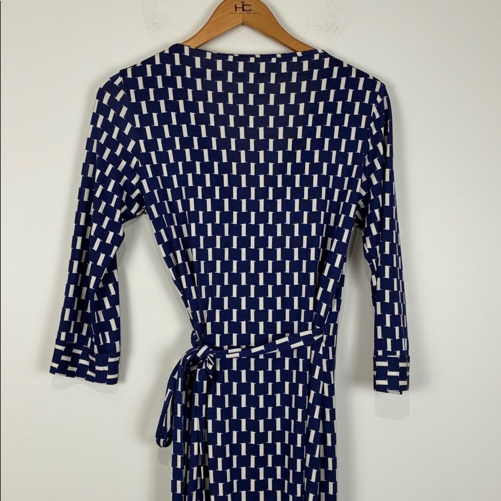 Diane Von Furstenberg Wrap Dress 100% Silk Women’… - image 5