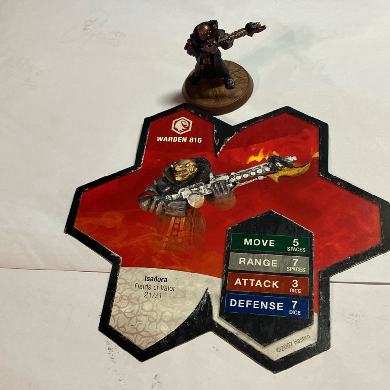 HEROSCAPE WARDEN 816-UTGAR -ISADORA-FIELDS OF VALOR CARD & FIGURINE ONLY