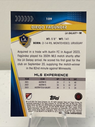 2024 Topps MLS Chrome Diego Fagundez #109 LA Galaxy Aqua Lava - Picture 2 of 2