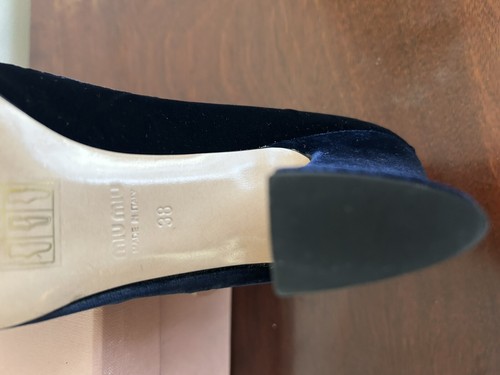 Mui Mui Women’s Size 38 Navy Blue Velvet Bow Pump - 第 3/7 張圖片