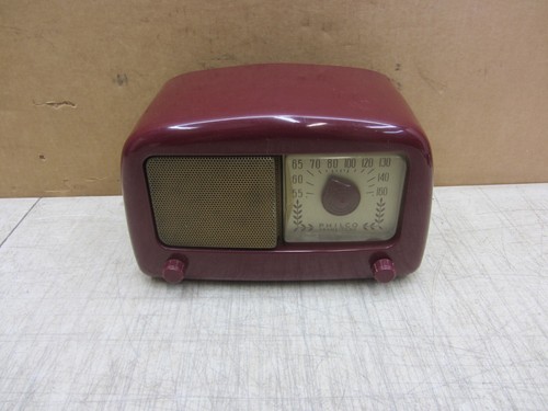 VTG BURGANDY MAROON BAKELITE PHILCO TRANSITONE MODEL 48-225 VACUUM TUBE AM RADIO