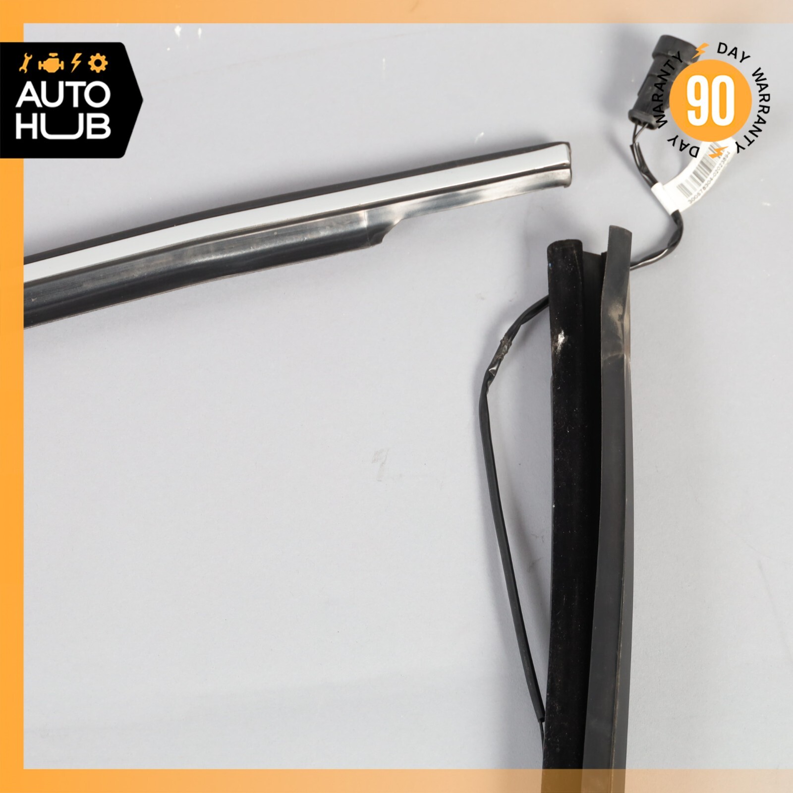 03-13 Maserati Quattroporte M139 Rear Left Driver Window Weather Strip Seal OEM