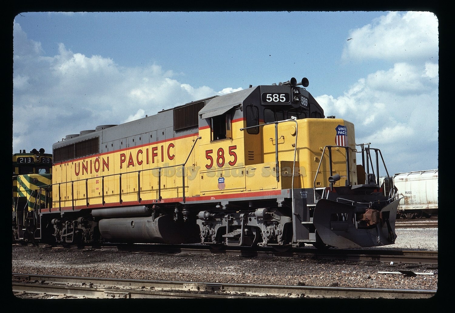 Original Slide - UP Union Pacific 585 GP40 ex-MKT Houston TX 7-4-89 | eBay