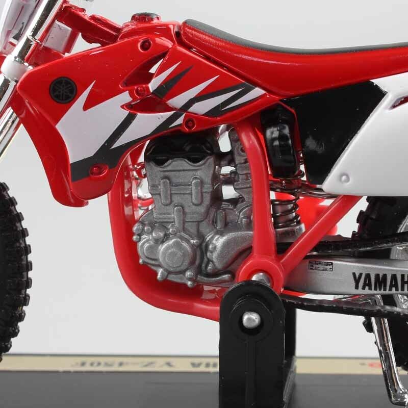 Miniatura de Moto da Yamaha YZ450F Escala 1:18 Maisto