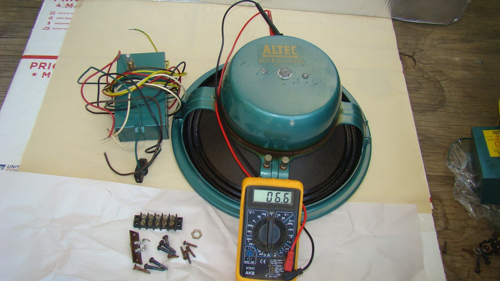 Vintage Altec Lansing 601 B Duplex Loud Speaker & N3000E frequency