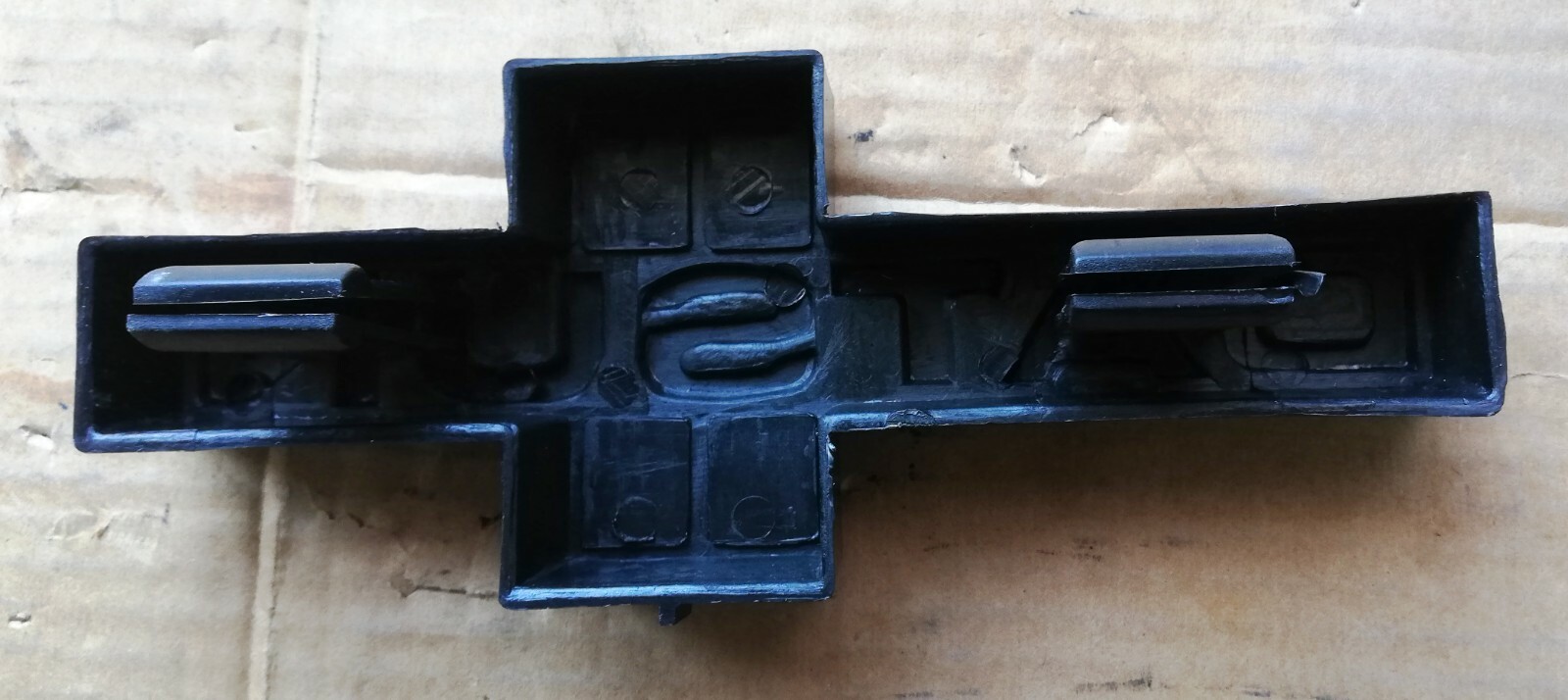 Picture 4 of 9