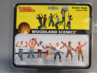 WOODLAND SCENICS SHOOTIN HOOPS O GAUGE train figures basketball sports WDS2760