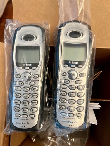 Uniden TRU8885-2 Digital Answering System 5.8 GHz with 4 Handsets - Picture 4 of 11