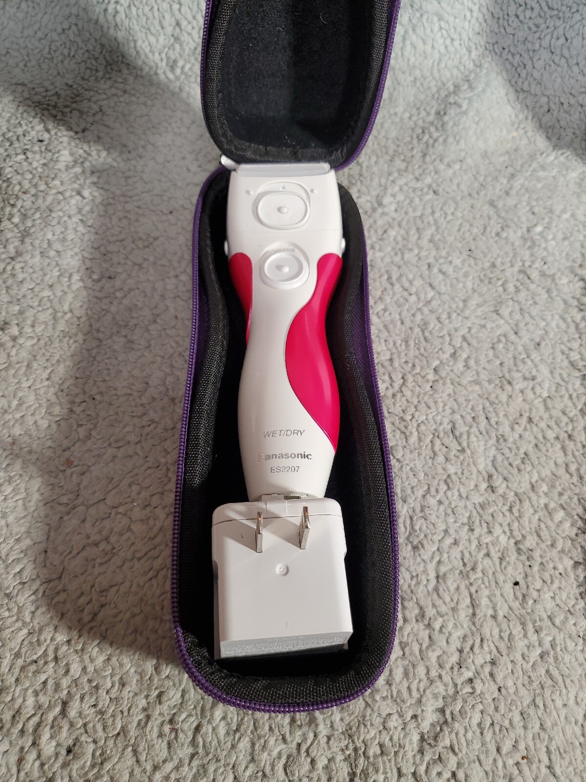 Panasonic ES2207P Wet/Dry 3-Blade Women's Electric Shaver with Pop-Up Trimmer E7