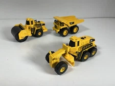 FUNRISE CATERPILLAR CAT DIECAST METAL DUMP TRUCK, ROAD ROLLER, GRADER SET