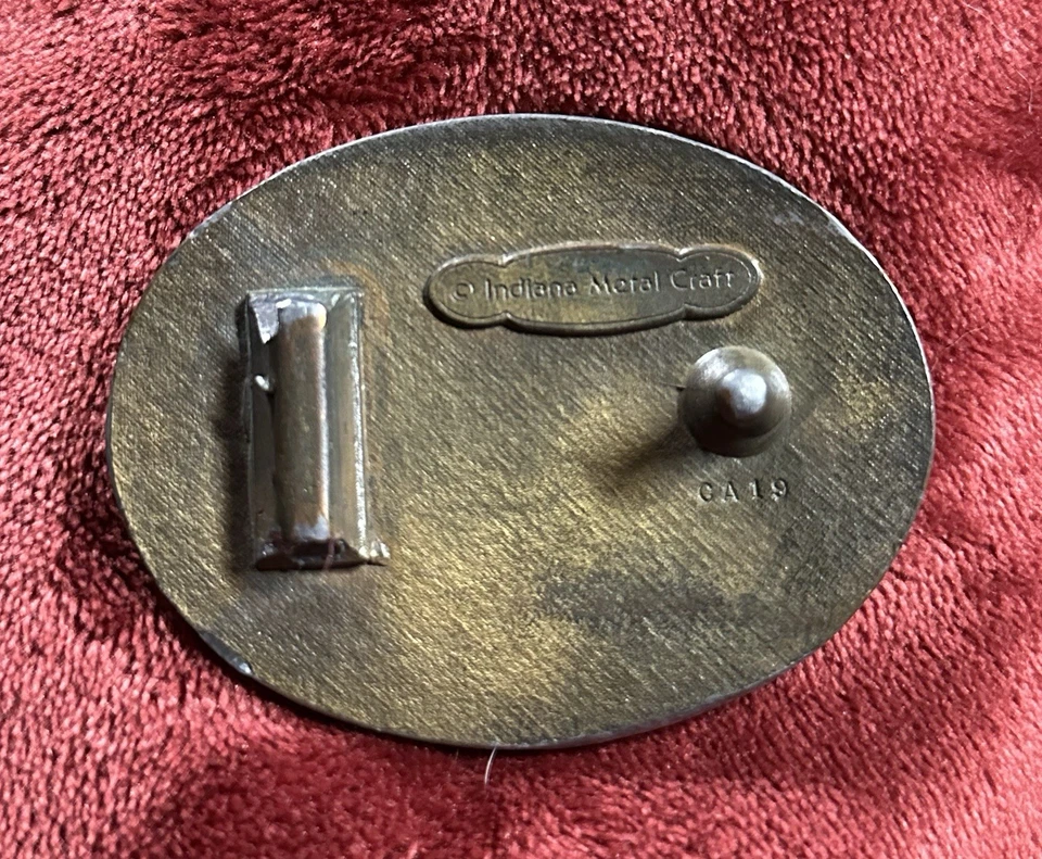 Corvette Chevy 1957 auto coleccionista tono latón Indiana metal artesanía hebilla de cinturón Foto 4 de 4