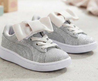 Neu Mädchen Puma Vikky V2 Ribbon Glitzer Turnschuhe Glitzer Silber Kleinkind Kinder Schuhe