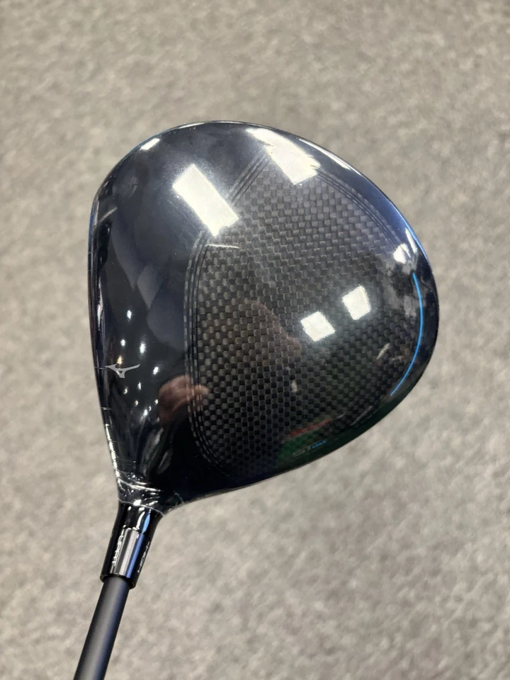 Mizuno ST-Max 230 Driver. 9.5 Degrees. Men’s Right Hand. Extra Stiff  - Image 3 of 4