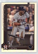 2025 Topps Series 1 Rainbow Foilboard Pedro Leon Pedro León #30 11qi