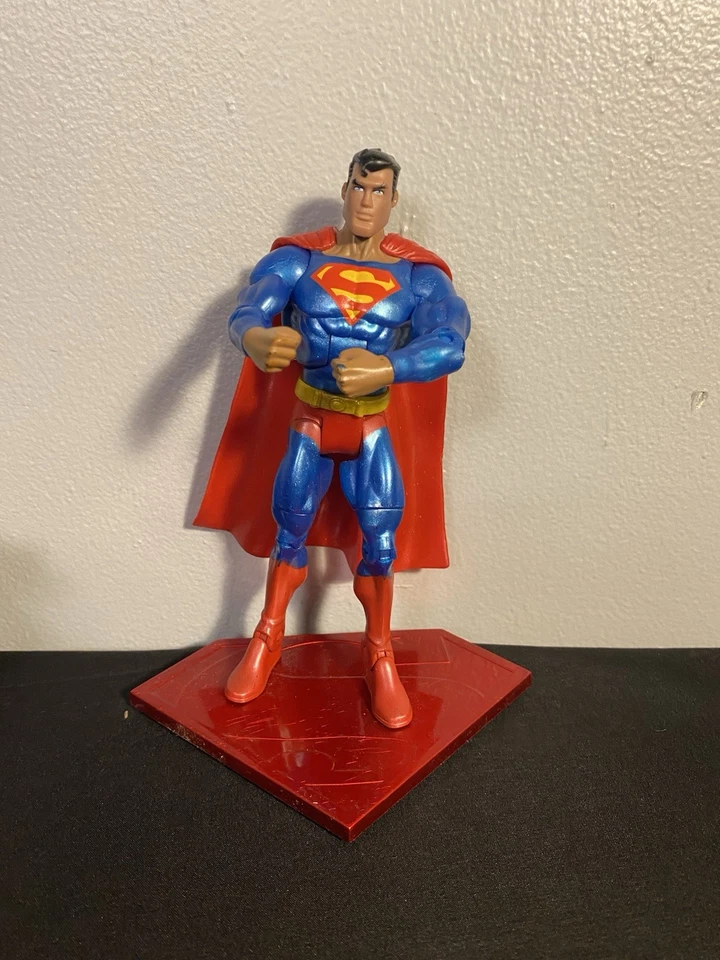 Фигурки Супермена и Лекса Лютера из брони Mattel DC Universe Classics - Изображение 3 из 4