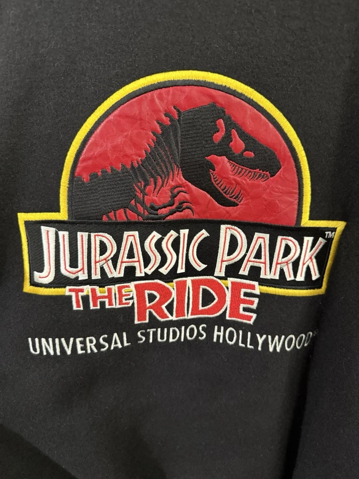 Chaqueta universitaria L súper rara de colección 1996 Jurassic Park negra y amarilla para hombre Foto 4 de 4