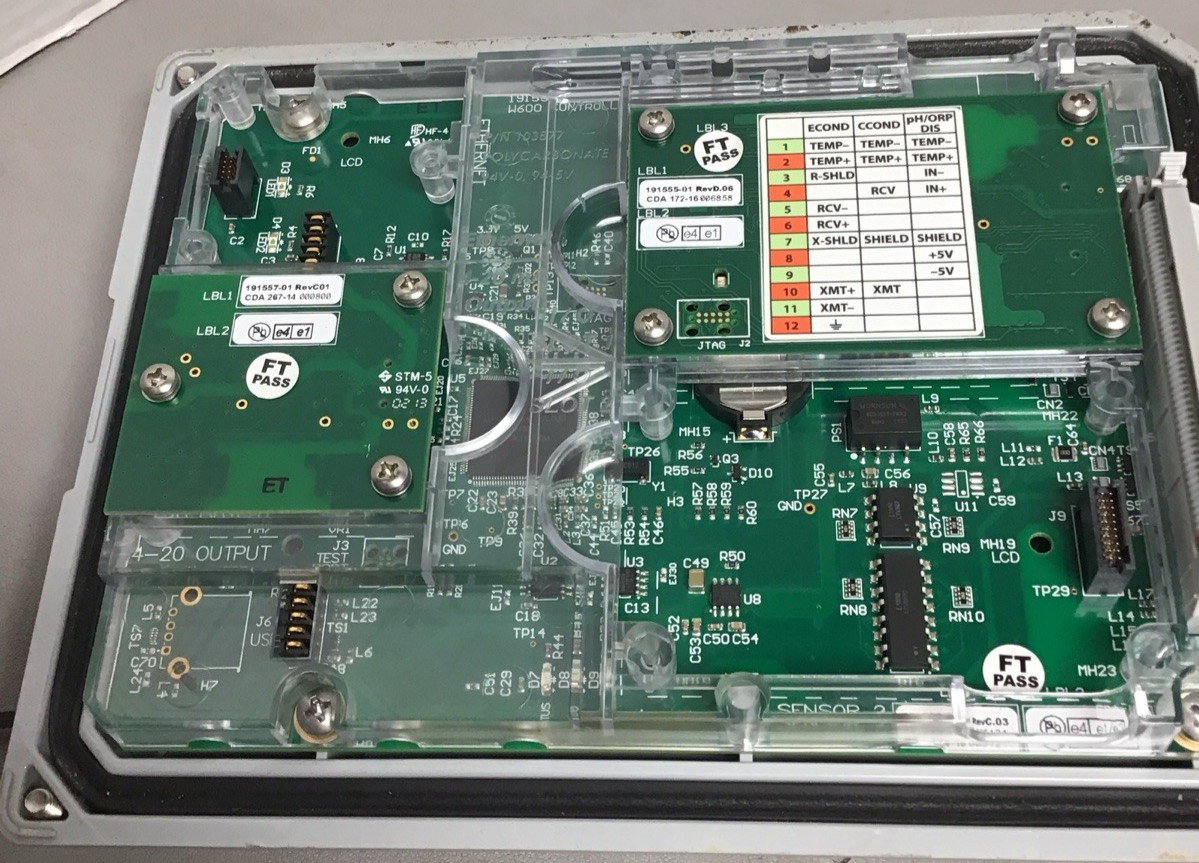 Walchem WPH600HSNNN-NN W600 Series Water Treatment Controller  (R32)