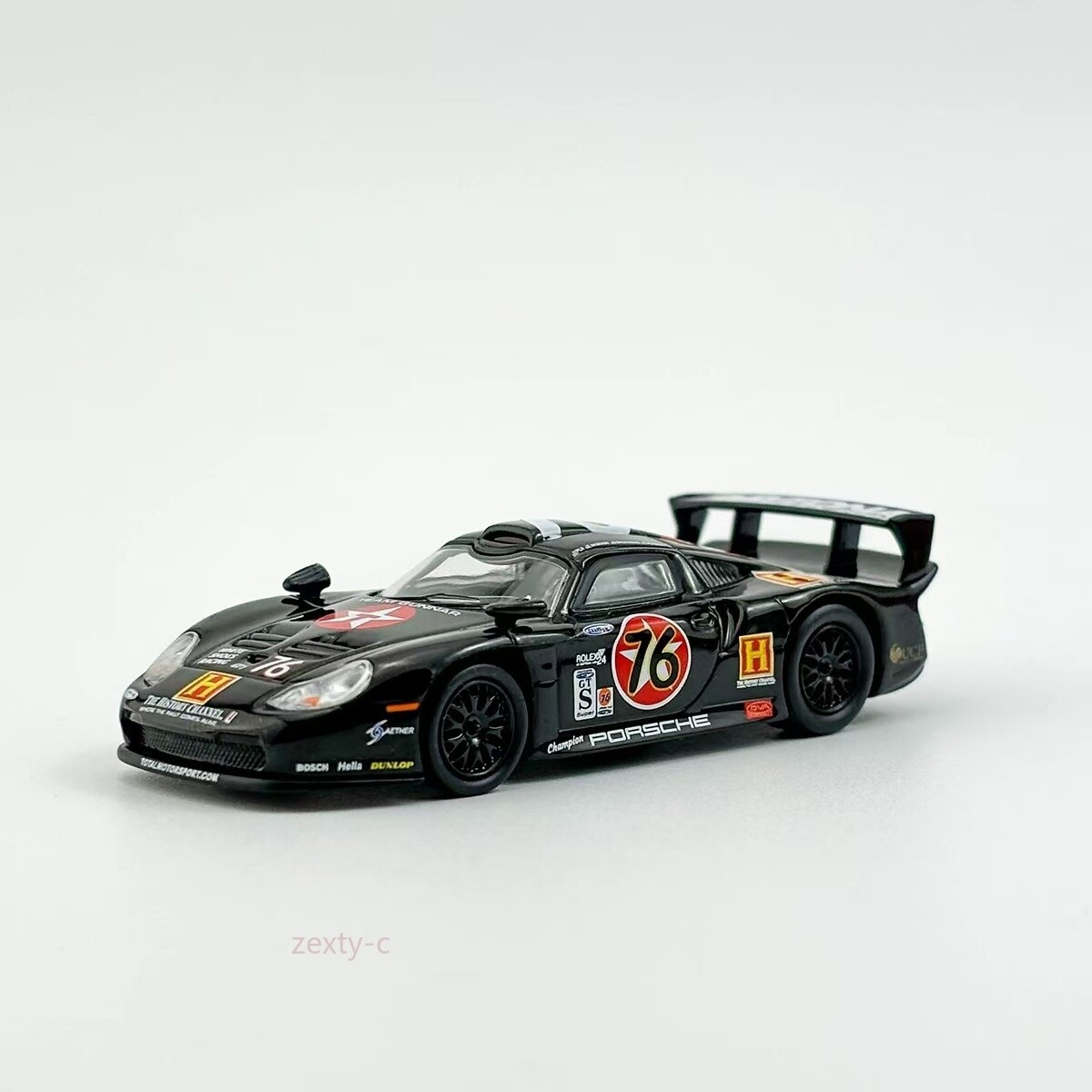 1/64　発光塗料　Porsche 911 RWD　精密ミニカー 1/64 発光塗料 Porsche 911 RWD 精密ミニカー Amazon.co.jp: 1