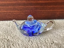 Dynasty Gallery Heirloom Collectibles Glass Blue Flower Short Teapot Paperweight