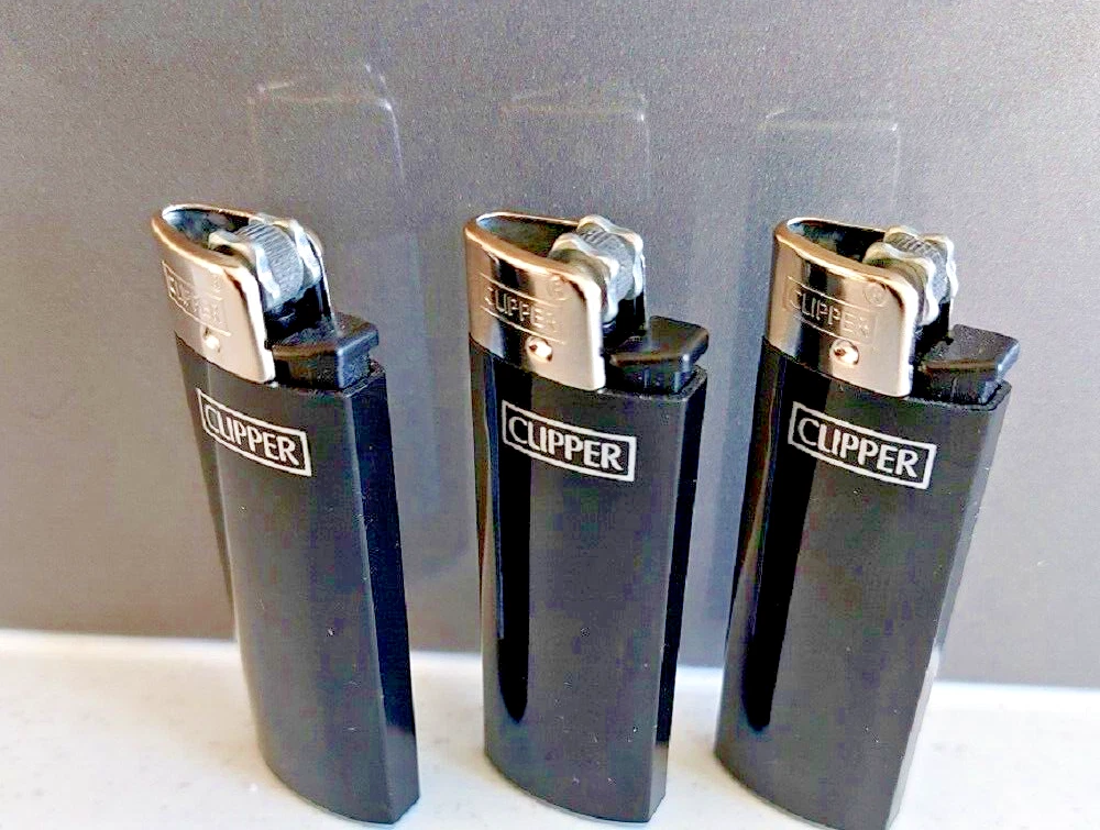 Clipper super lighter gas , Micro  solid color black x 3 - Picture 1 of 4