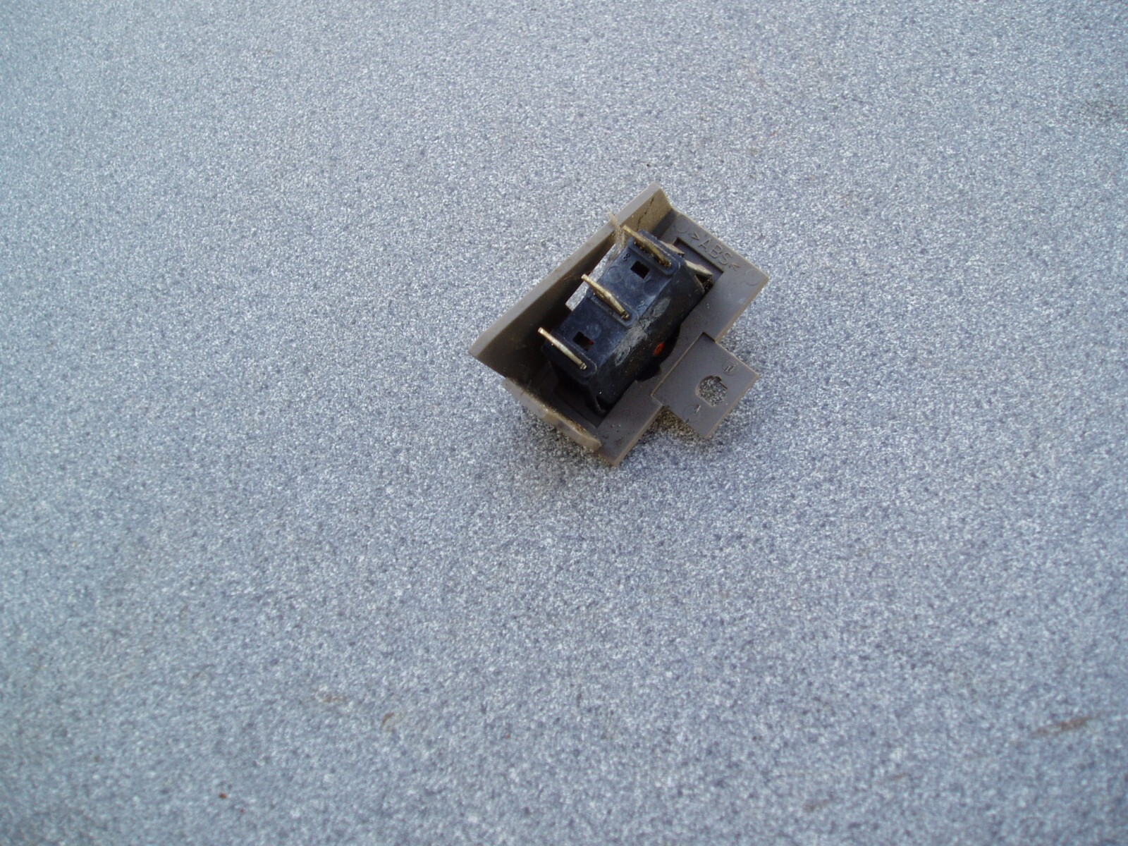 CARAVAN FRIDGE SPARKER SWITCH 12V DOMETIC RM4271 | eBay UK