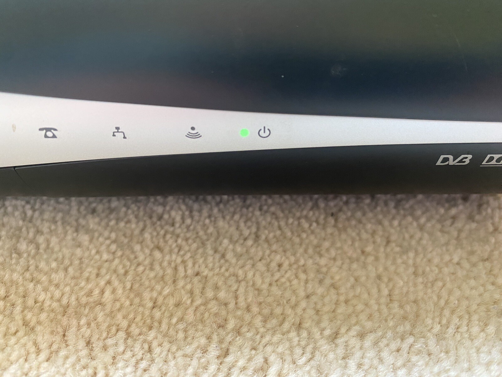 Sky+ HD Box Model DRX890 With Remote, Cables & Mini Wireless Connector