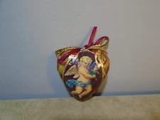 DECOUPAGE PAPER ANGEL 2.5” HEART SHAPED ORNAMENT UNBRANDED (CB2086)