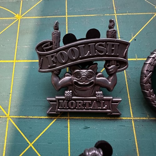 Juego de 4 prendedores de refuerzo completos de mansión embrujada de los parques de Disney intercambiables - Imagen 8 de 10