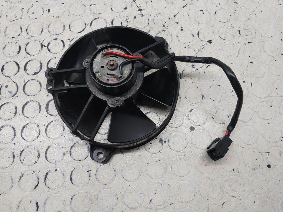YAMAHA VERSITY XC 300 2003 2006 VENTILADOR DE ENFRIAMIENTO ORIGINAL 5SEE24050100 - Imagen 4 de 4