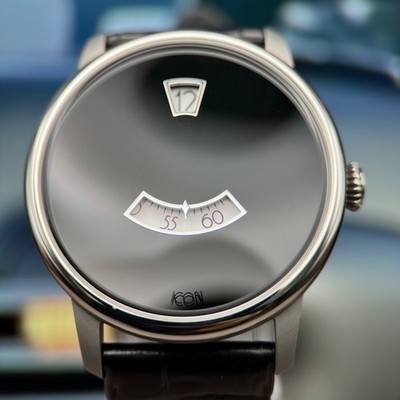 Icon 4x4 Duesey Watch Limited to 50 42mm Piano Black Jump Hour Rare Complete Set