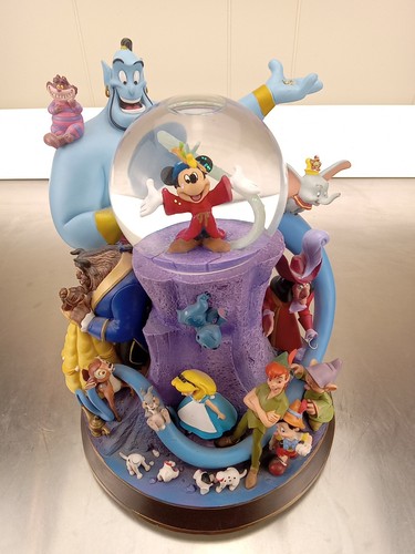 Disney Wonderful World Of Disney Musical Snow Globe ricambi o riparazione