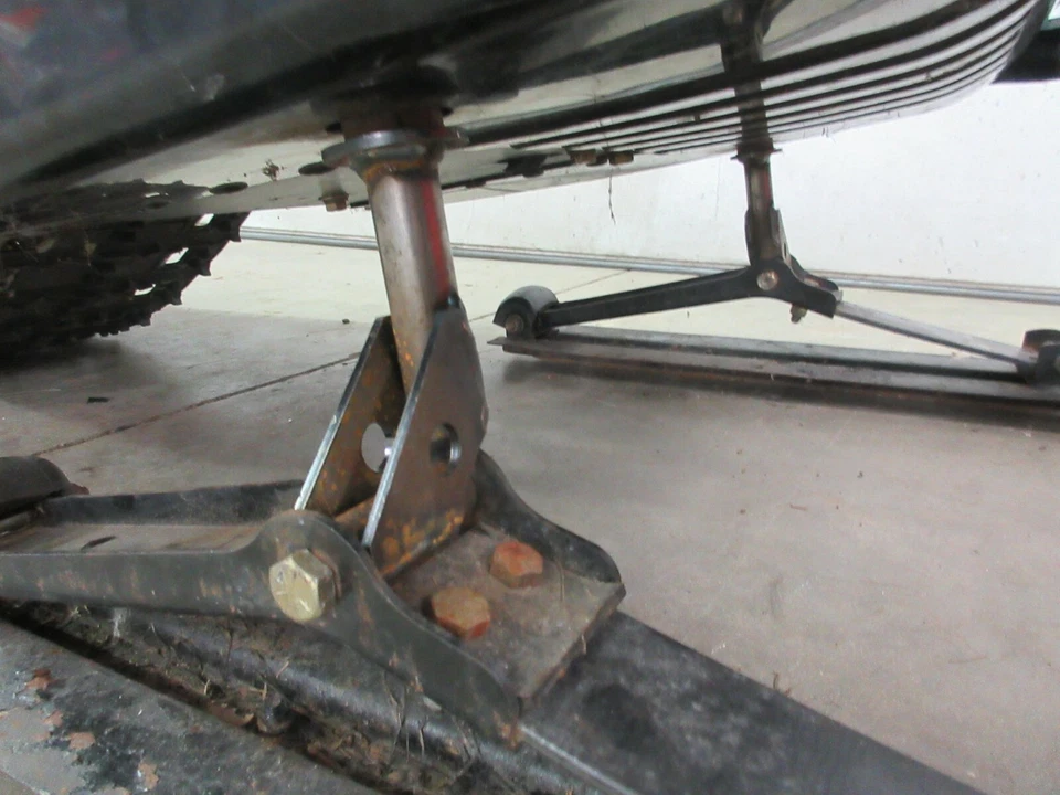 NUEVO ELEVADOR DE SUSPENSIÓN DELANTERA Y HUSILLOS DE ENSANCHAMIENTO ARCTIC CAT KITTY CAT NIEVE PROFUNDA Foto 2 de 4