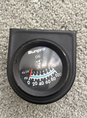 Sunpro 2'' Vintage Style Oil Pressure Gauge, Black Bezel 