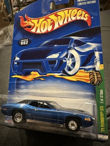 Vintage 2001 Hot Wheels “TREASURE HUNT” ‘71 Plymouth GTX  2 Of 12 w/case