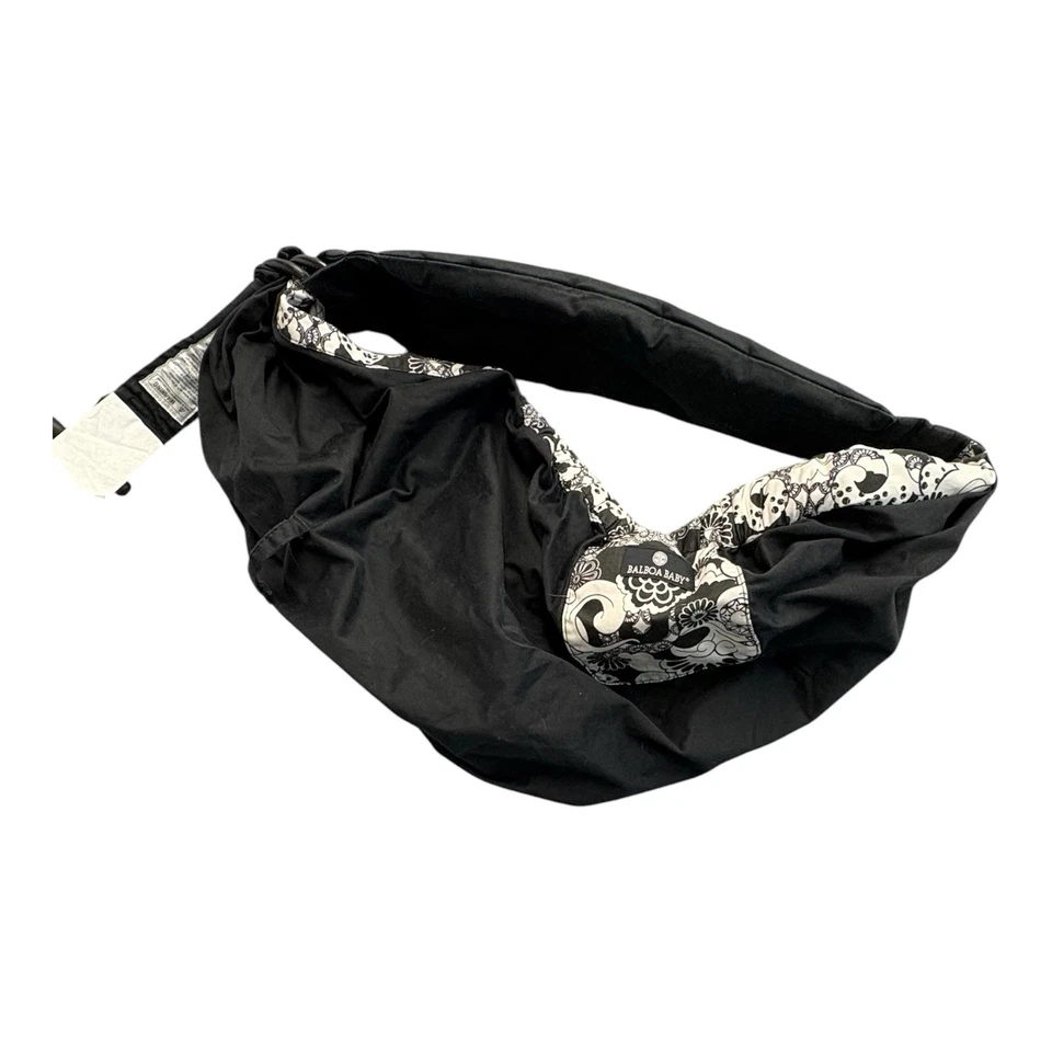 Balboa Portabebés Ajustable Negro con Patrón Blanco y Negro Foto 4 de 4