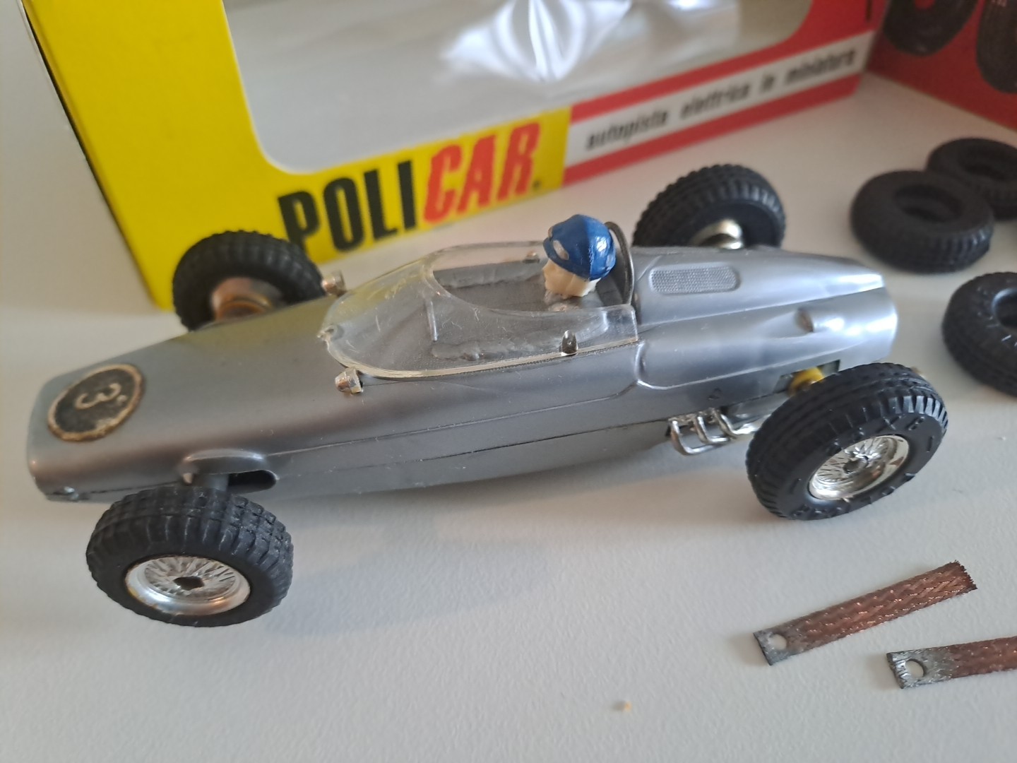 60s Ferrari F1 NEW Complete Policar Slot Car + 2 Sliding Contacts + WHEELS