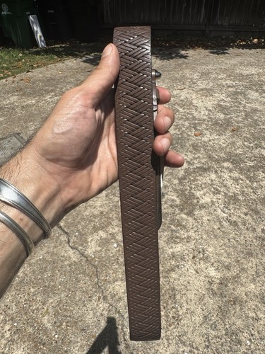 NUEVO CON ETIQUETAS 34 CINTURÓN PRADA DE LUJO 2C5453 CUERO MARRÓN NUEVO 300$ - Imagen 2 de 4
