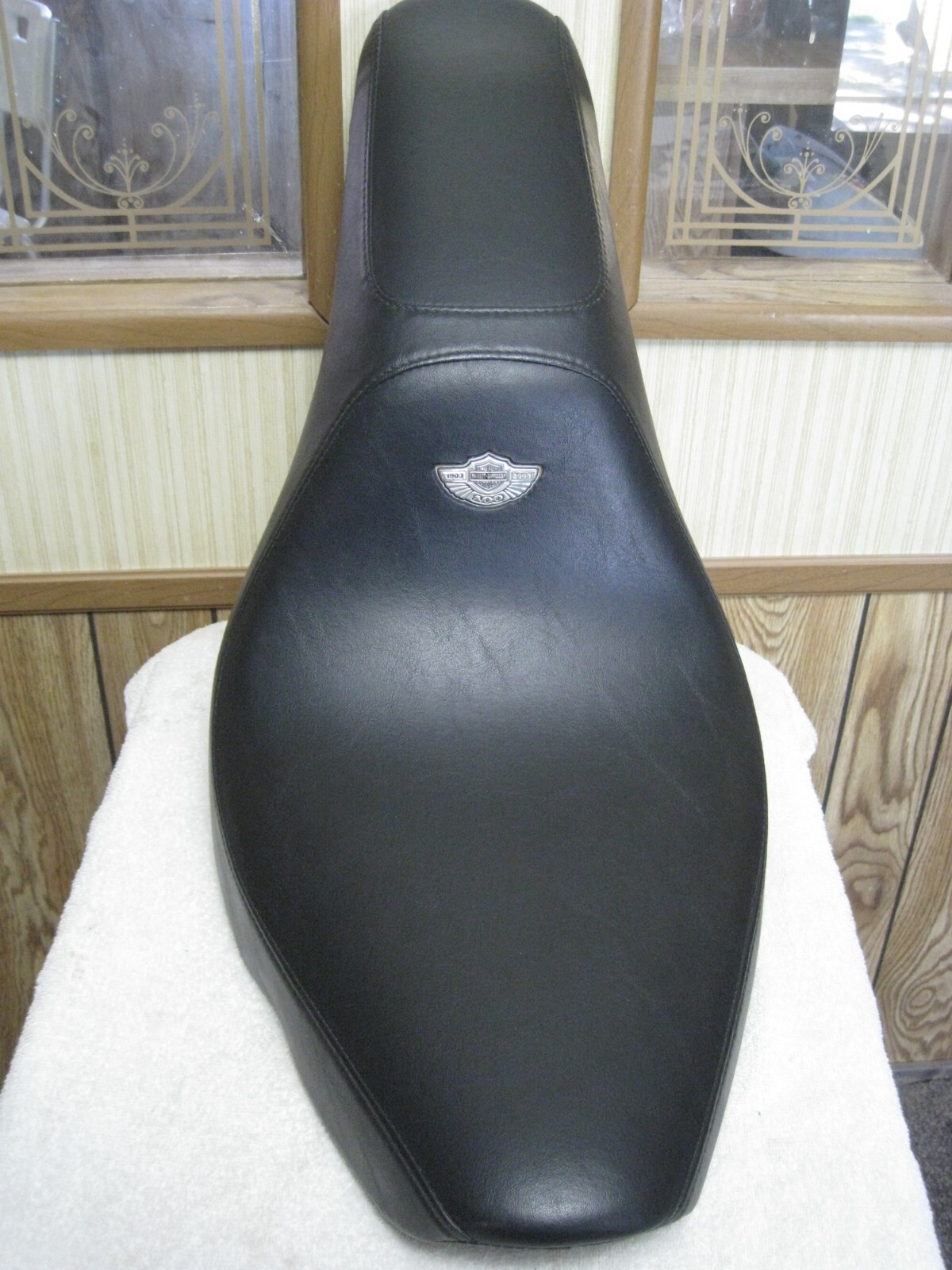 Harley 100Th Anniversary Softail Badlander Seat FatBoy Heritage Models