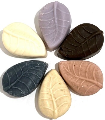 VK Handmade Natural shampoo bar with Shea Butter Lavender Citrus Aloe Charcoal
